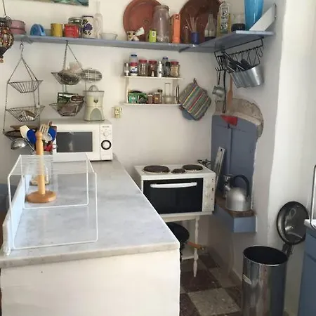 School House With Panoramic View بيت للعطل