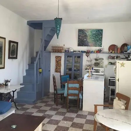 School House With Panoramic View Dom wakacyjny