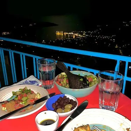 بيت للعطل School House With Panoramic View Serifos Town